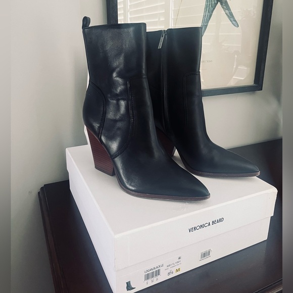 The Logan Boot by Veronica Beard! - Picture 2 of 6
